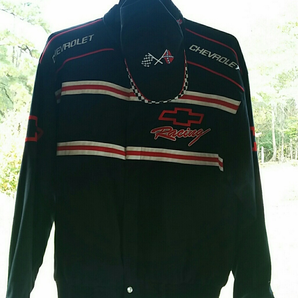 Really nice lightweight racing jacket with hat!!